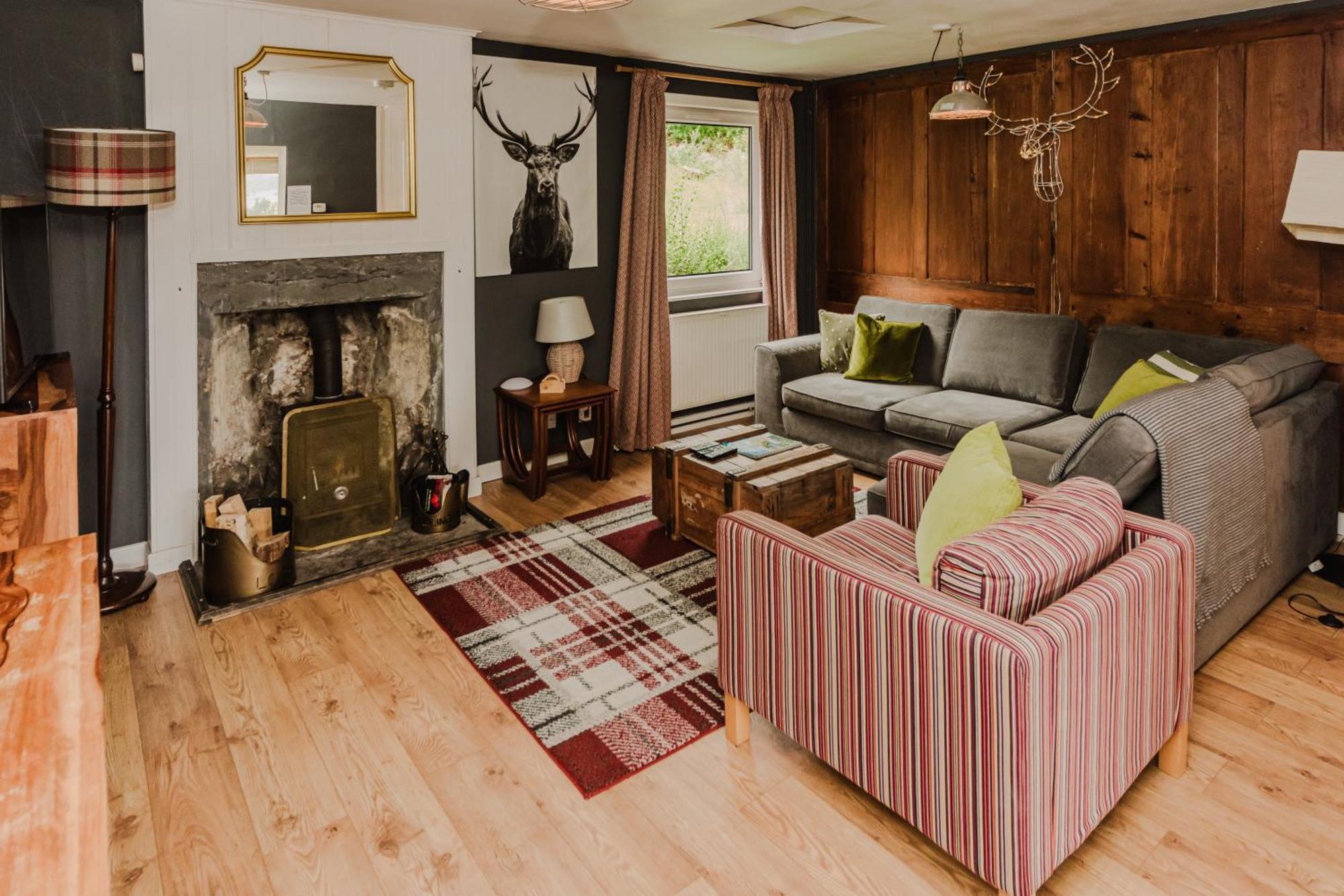Old Kyle Farm - Stunning Views - 2 Mins From Skye Bridge Villa Kyleakin Kültér fotó